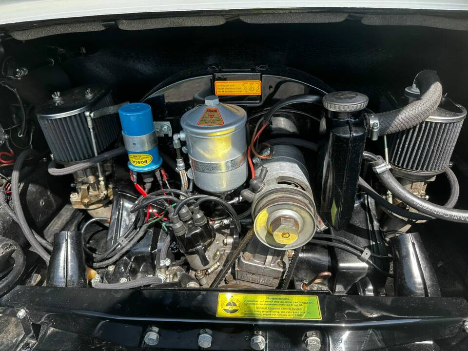Image 23/44 of Porsche 912 (1968)