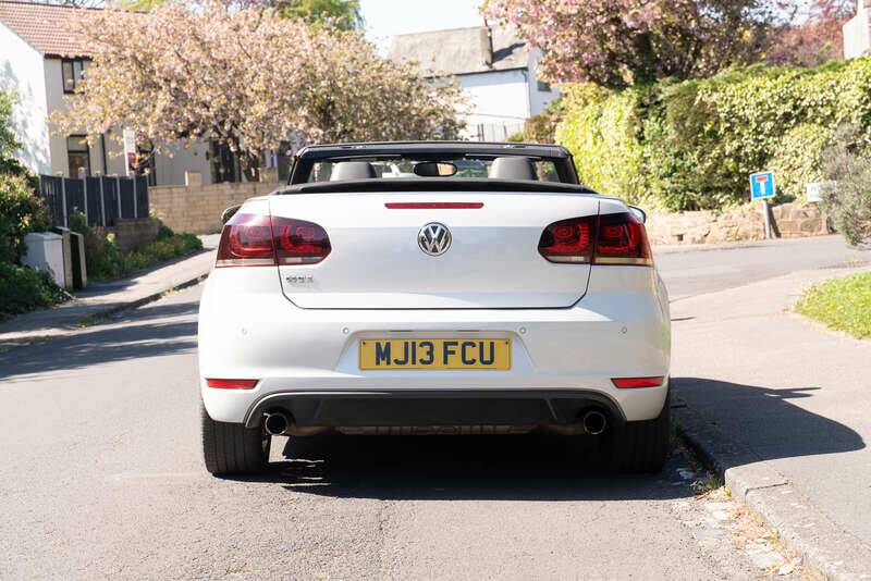 Bild 9/50 von Volkswagen Golf VI GTI (2013)