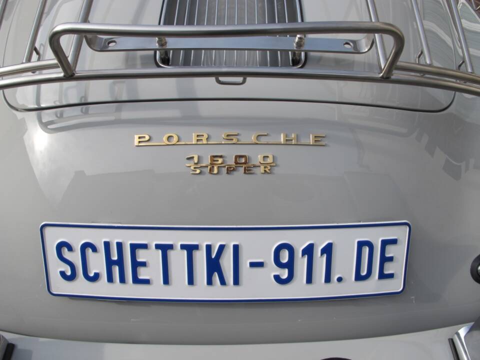 Image 32/100 of Porsche 356 B 1600 Super (1961)