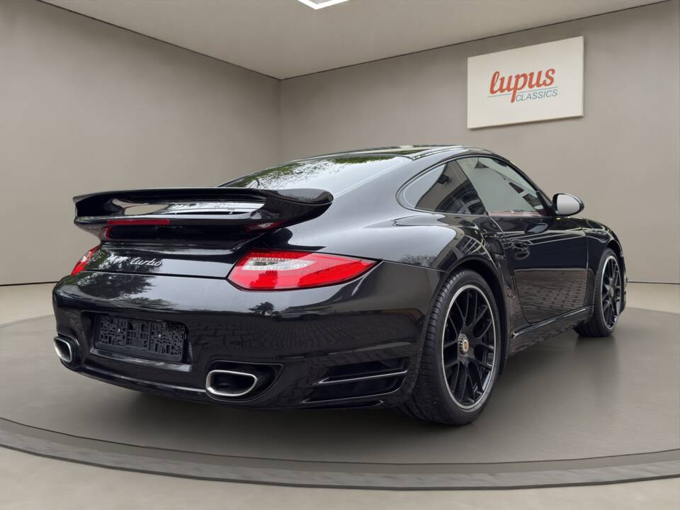Bild 10/26 von Porsche 911 Turbo (2010)