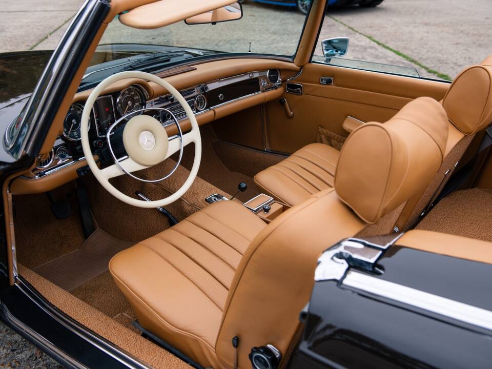 Bild 13/20 von Mercedes-Benz 280 SL (1971)