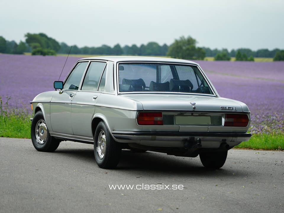 Bild 2/15 von BMW 3,0 L (1975)