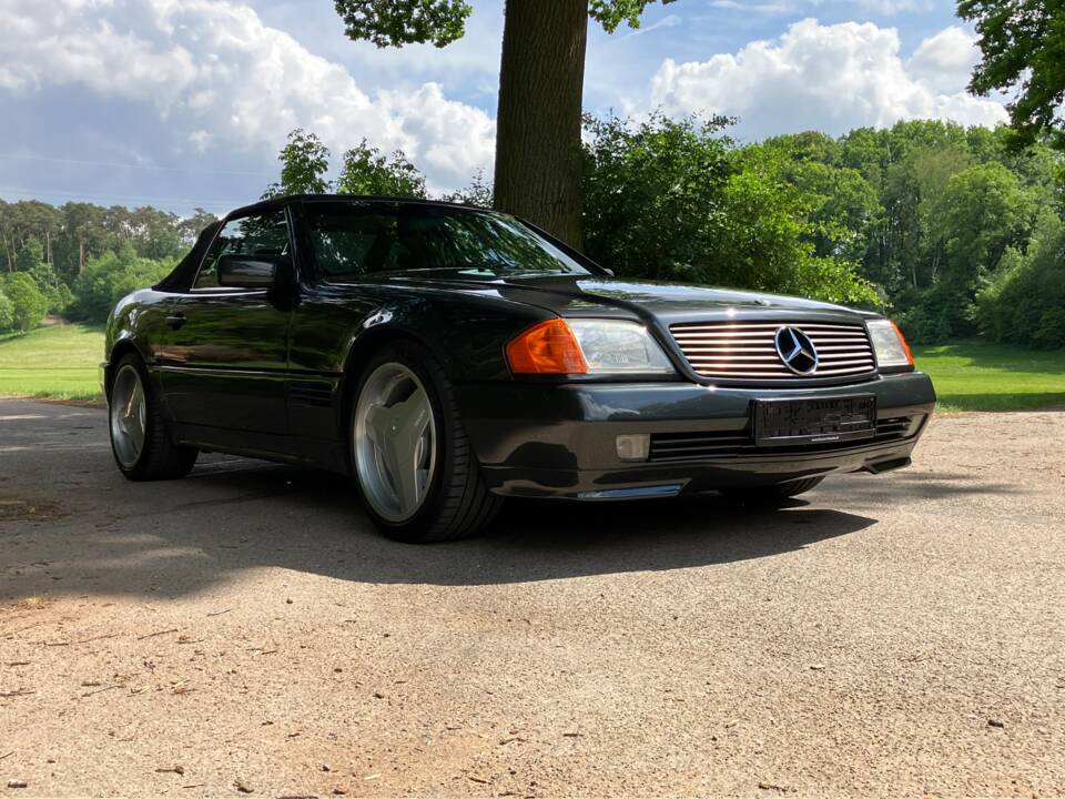 Obraz 17/29 pojazdu Mercedes-Benz 300 SL-24 (1991)