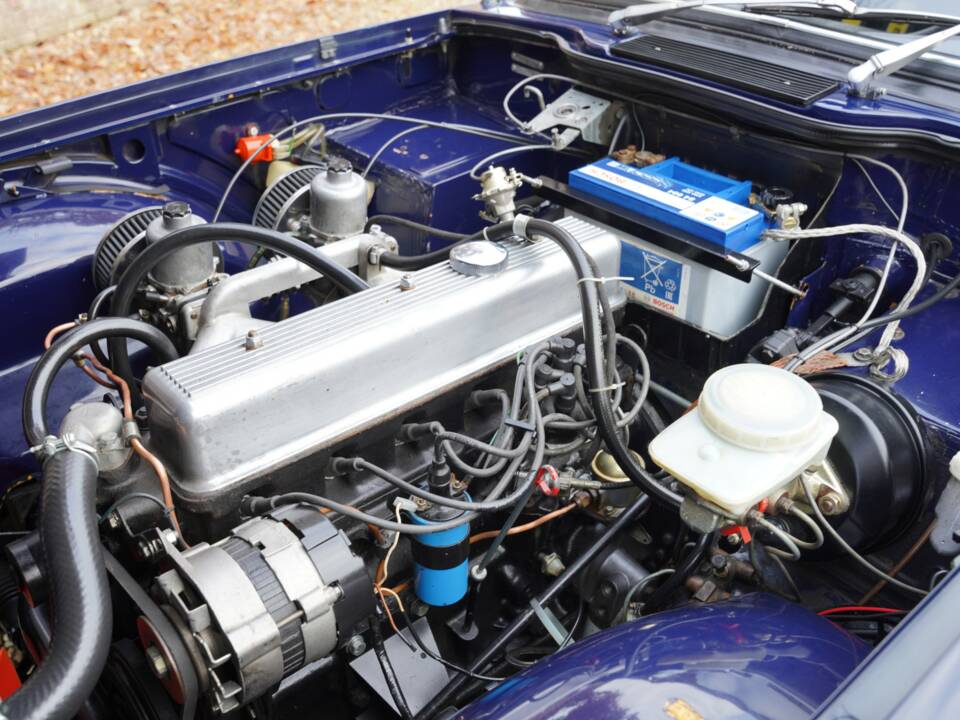 Image 46/50 of Triumph TR 6 PI (1972)