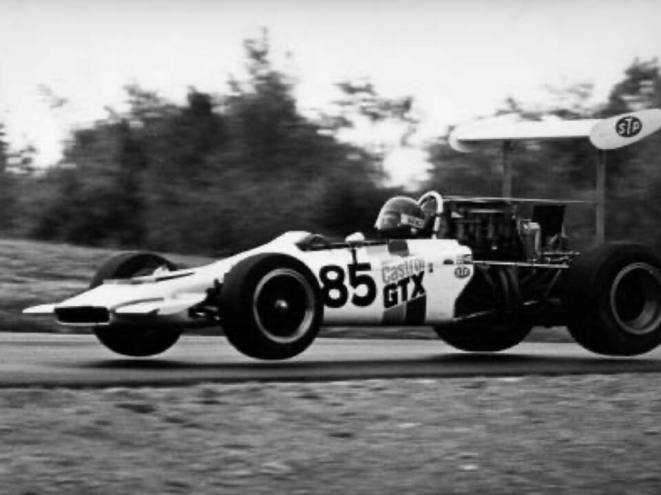 Image 12/15 of Lotus 70 (1970)