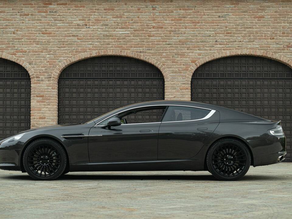 Bild 2/50 von Aston Martin Rapide (2010)