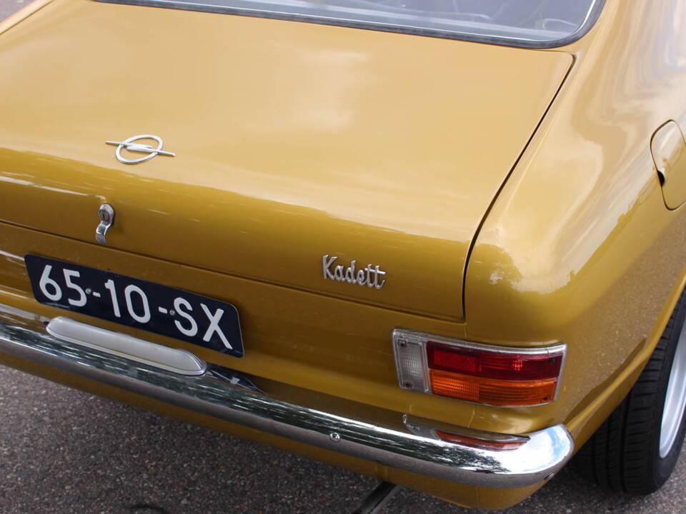Immagine 10/38 di Opel Kadett 1,2 S (1971)