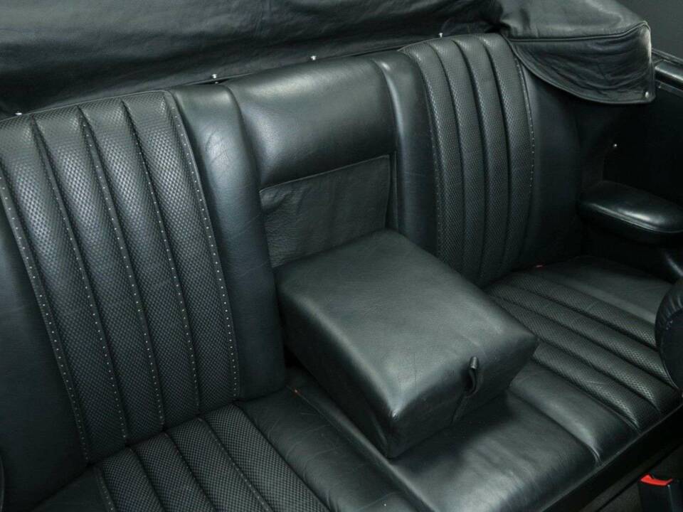 Imagen 24/50 de Mercedes-Benz 250 SE (1966)