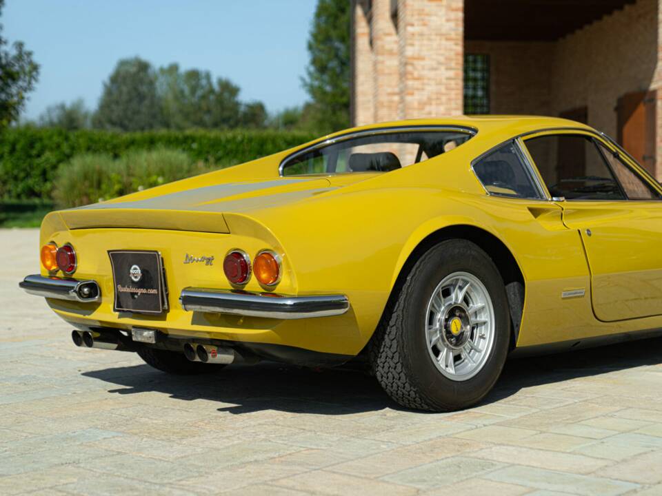 Image 29/50 of Ferrari Dino 246 GT (1971)