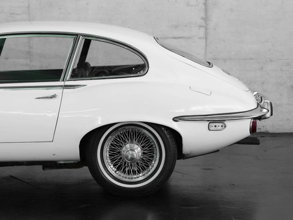 Bild 13/40 von Jaguar E-Type V12 (1972)