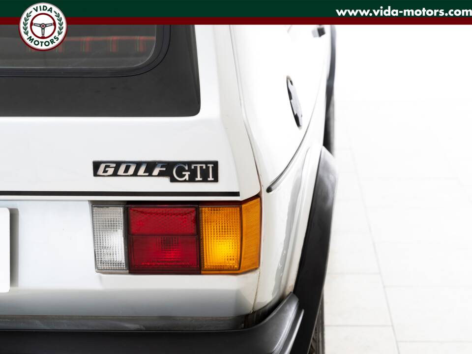 Bild 4/15 von Volkswagen Golf I GTI 1.6 (1979)