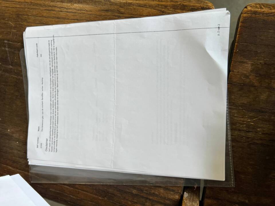 Bild 40/79 von Mercedes-Benz 200 CE (1993)