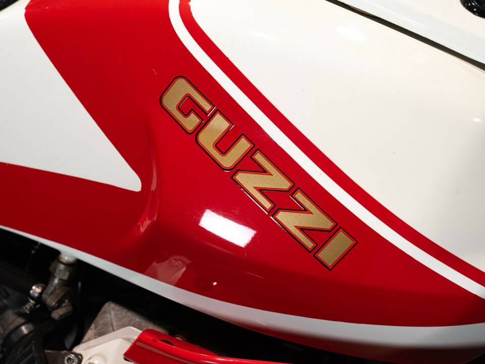 Bild 12/36 von Moto Guzzi V 65 Lario (1990)