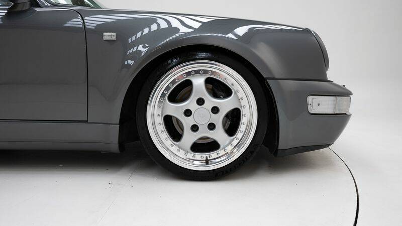 Image 10/15 of Porsche 911 Carrera 2 (1990)