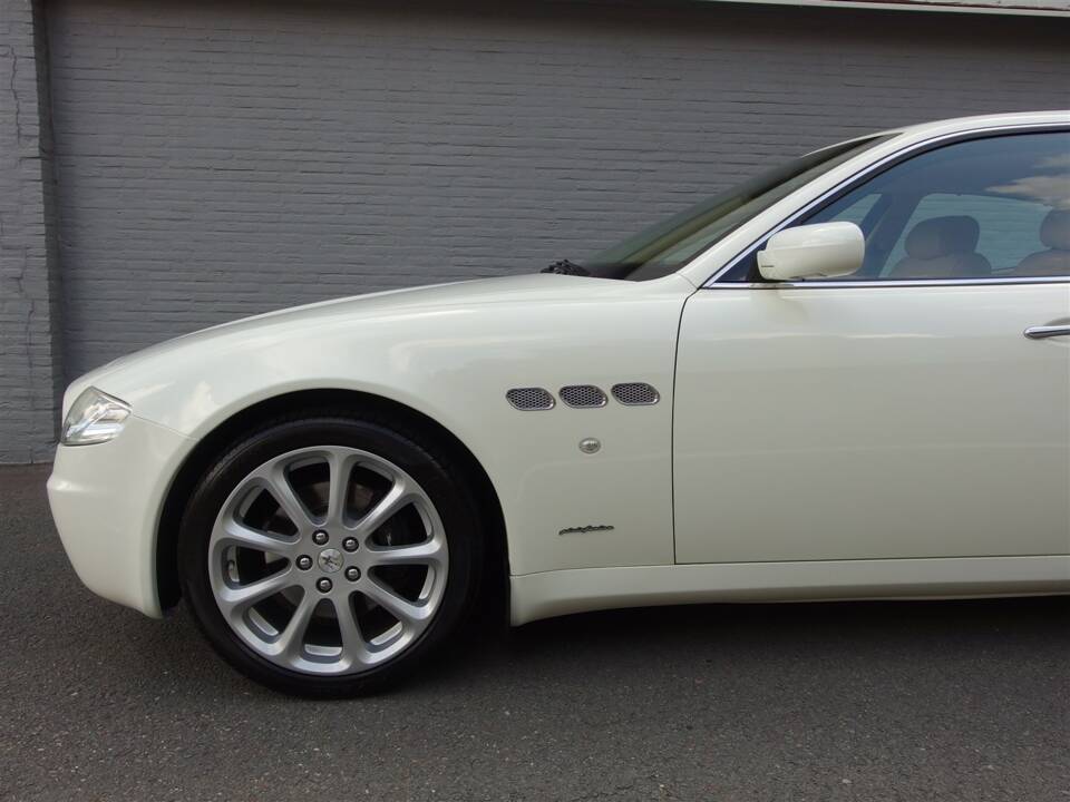 Immagine 29/100 di Maserati Quattroporte 4.2 (2007)