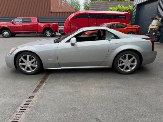 Imagen 12/30 de Cadillac XLR (2010)