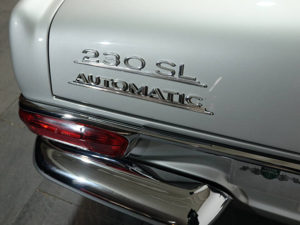 Image 15/35 of Mercedes-Benz 230 SL (1964)