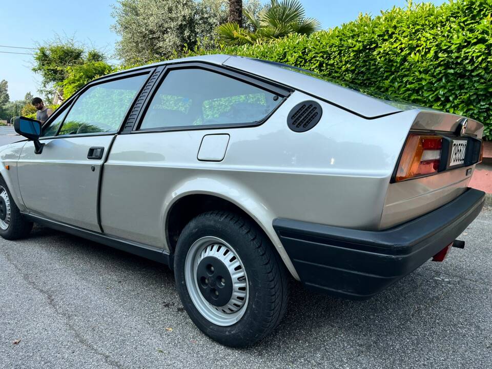 Bild 6/26 von Alfa Romeo Alfasud 1.3 Sprint (1987)