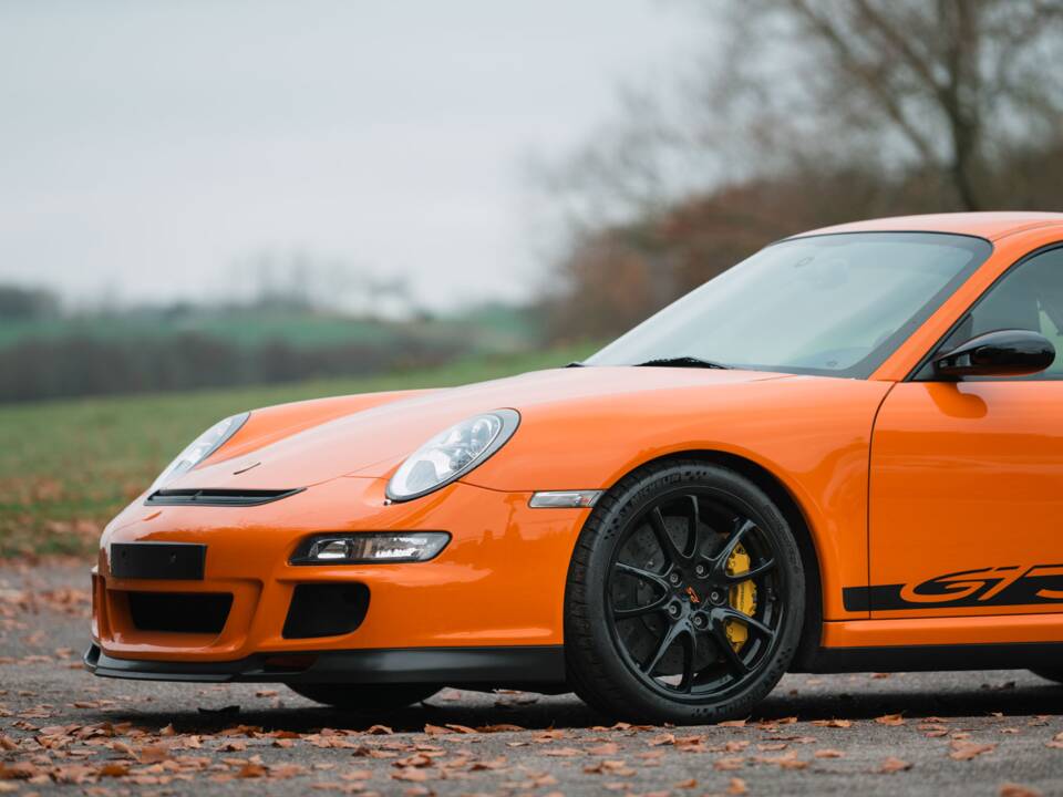 Bild 24/38 von Porsche 911 GT3 RS (2007)