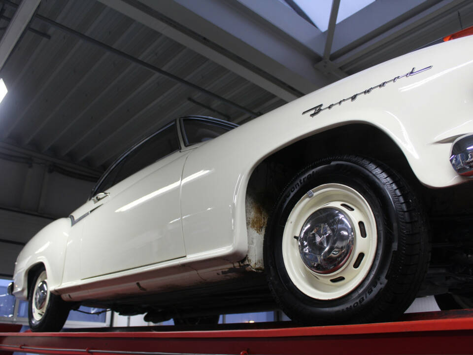 Image 35/50 of Borgward Isabella Coupe (1957)