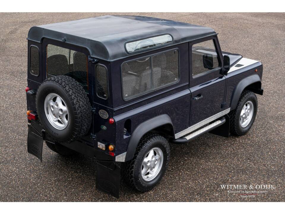 Bild 20/27 von Land Rover Defender 90 (1998)