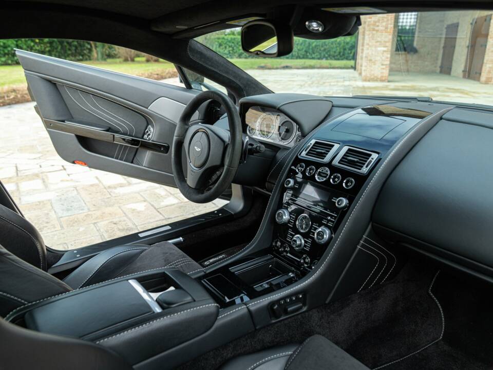 Afbeelding 29/50 van Aston Martin V8 Vantage S (2013)