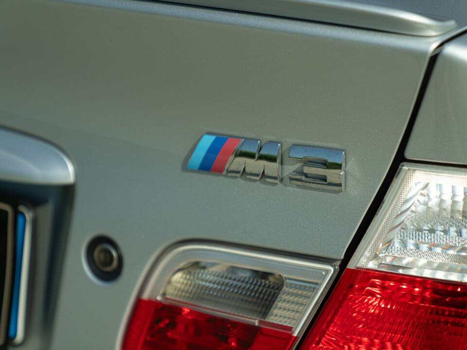 Immagine 21/50 di BMW M3 (2002)