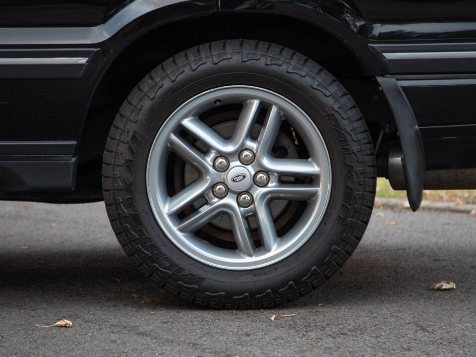 Immagine 14/50 di Land Rover Range Rover 4.6 Vogue (2001)