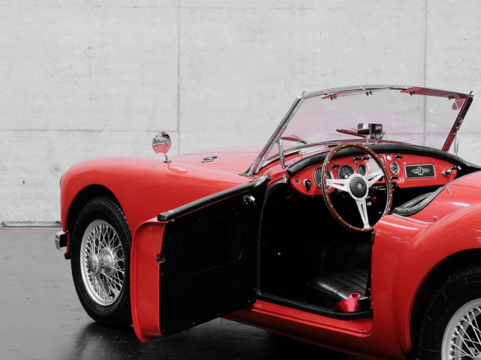 Imagen 13/45 de MG MGA 1500 (1957)