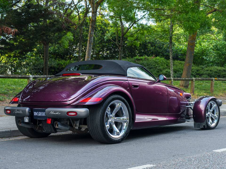 Image 7/29 of Plymouth Prowler (1999)