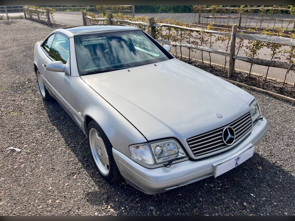 Afbeelding 1/42 van Mercedes-Benz SL 500 (1999)