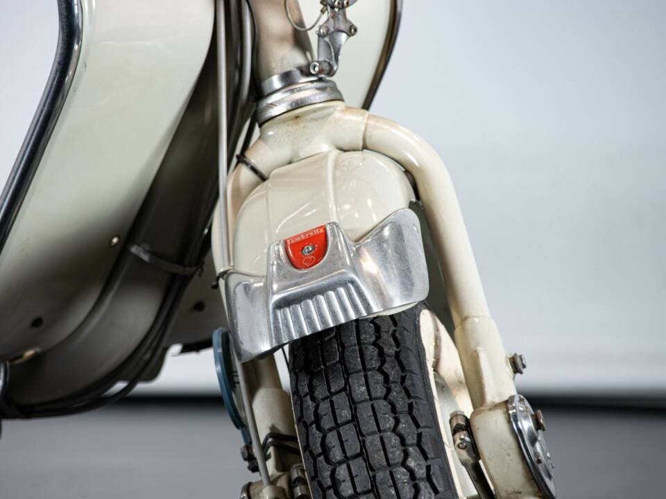 Bild 33/50 von Innocenti Lambretta 150 D (1956)