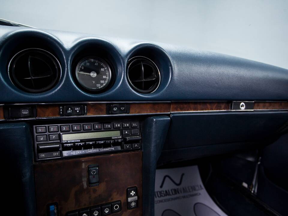 Bild 25/38 von Mercedes-Benz 560 SL (1986)