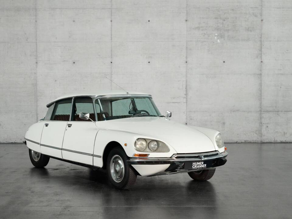 Bild 25/50 von Citroën DS 23 Pallas IE (1974)