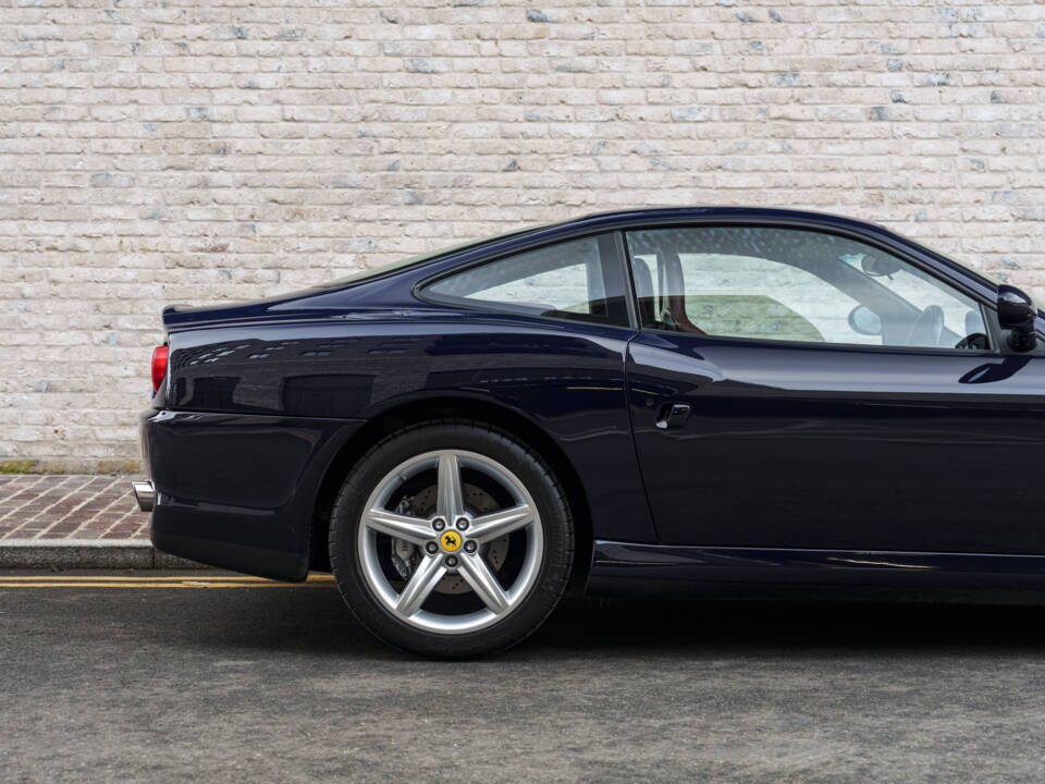 Image 13/31 of Ferrari 575M Maranello (2002)