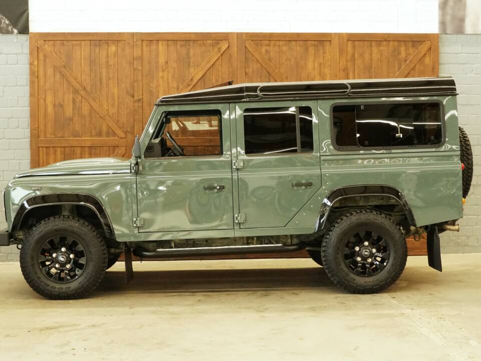 Bild 5/22 von Land Rover Defender 110 (2015)