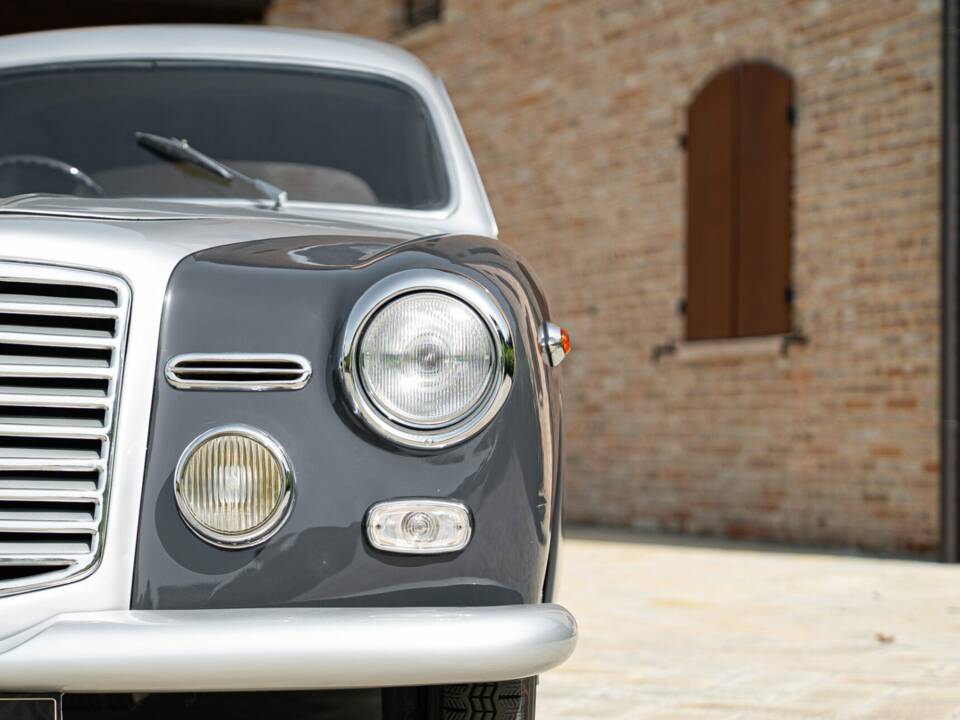 Image 24/50 de Lancia Augusta Ghia (1935)