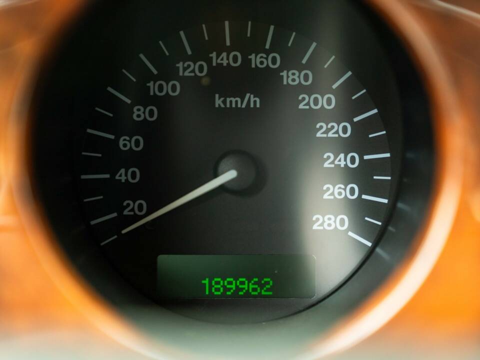 Image 41/50 de Jaguar XJR 4.0 (2000)