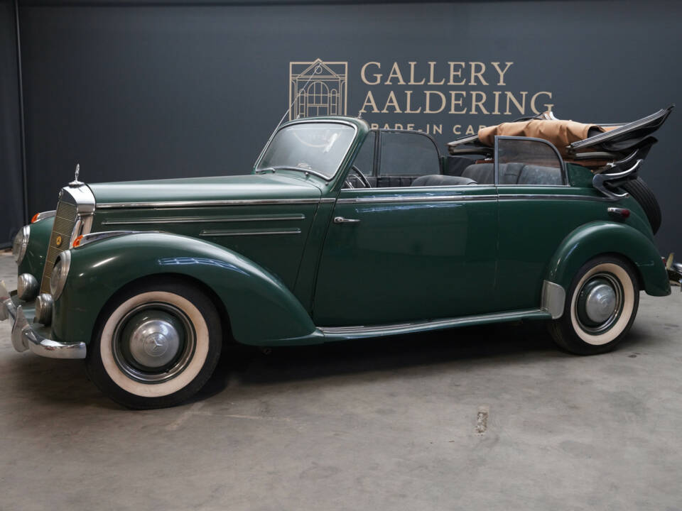 Image 28/50 of Mercedes-Benz 220 Cabriolet B (1952)