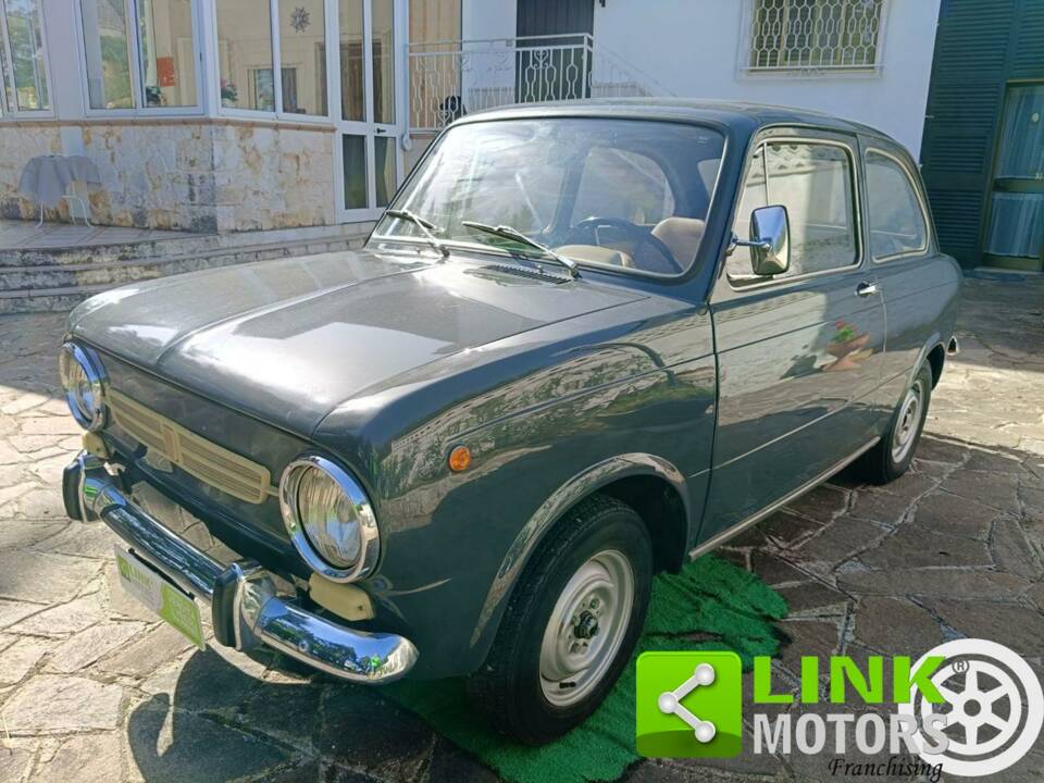 Image 4/10 of FIAT 850 Super (1964)