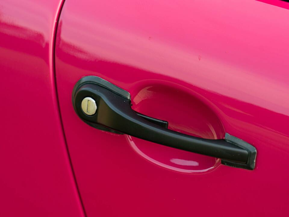 Image 38/50 of Porsche 911 Carrera 2 (1991)