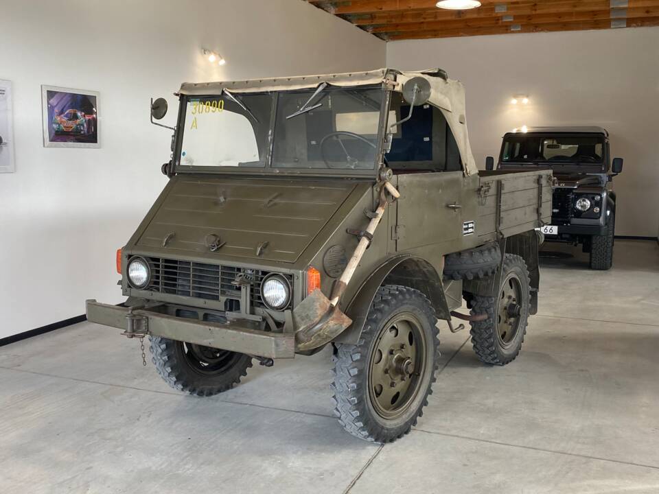 Afbeelding 3/67 van Mercedes-Benz Unimog 2010 (1951)