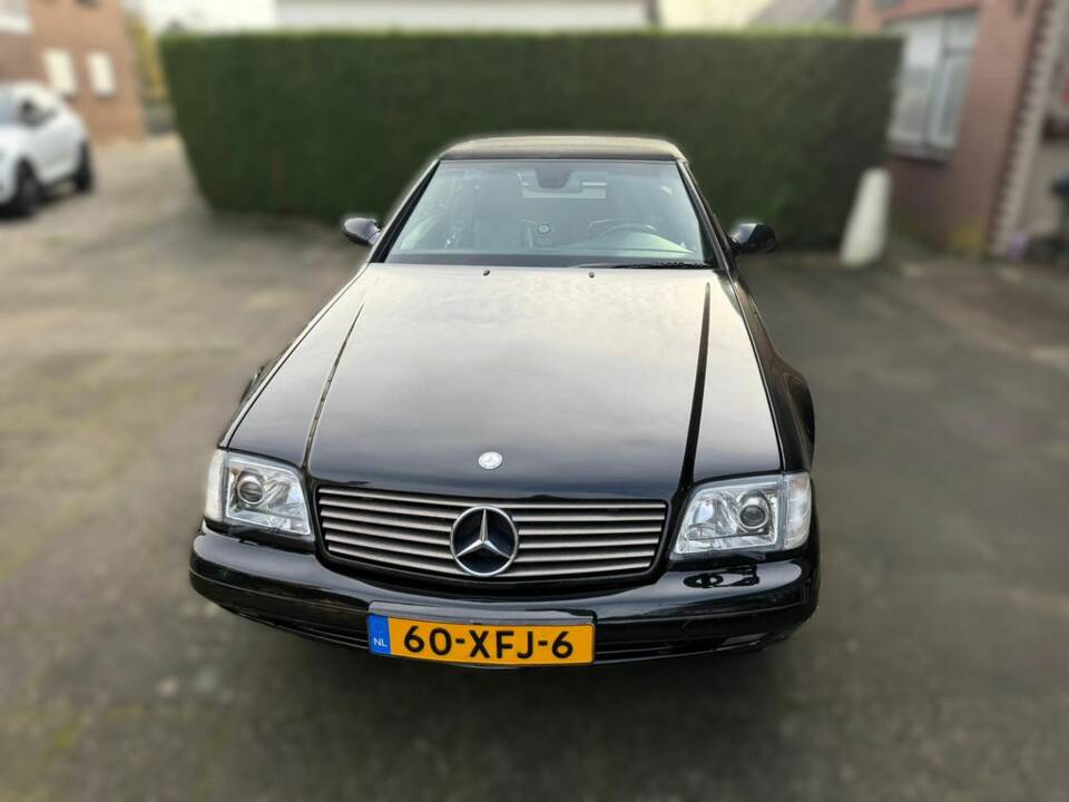 Immagine 5/7 di Mercedes-Benz SL 320 (2000)