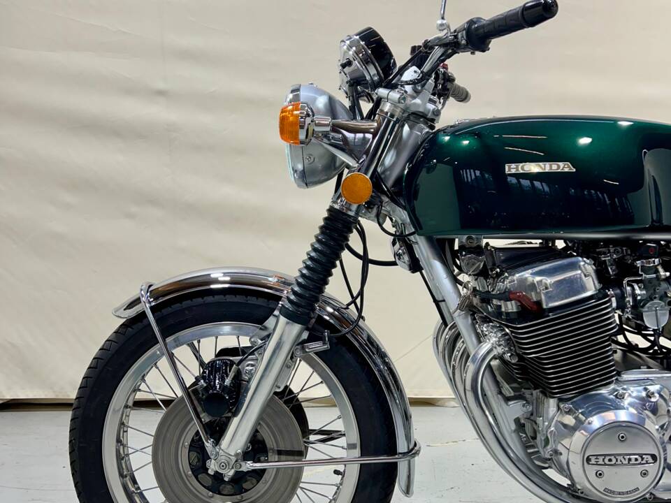 Image 6/16 of Honda CB 750 Four (1973)