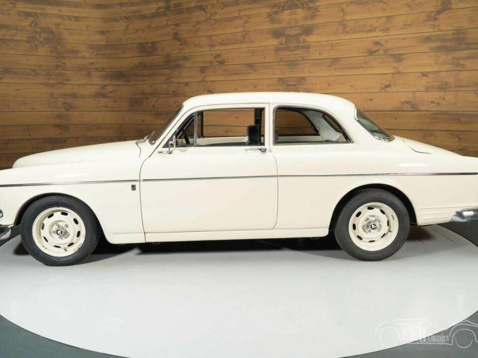 Afbeelding 17/19 van Volvo P 123 GT (1968)