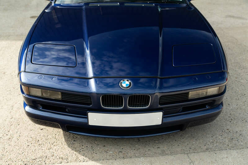 Image 19/50 de BMW 850CSi (1993)