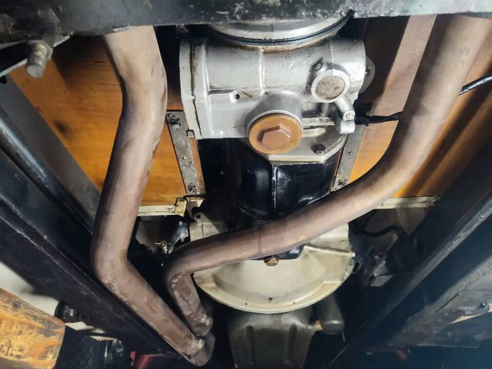 Immagine 13/74 di Jaguar XK 140 SE DHC (1955)