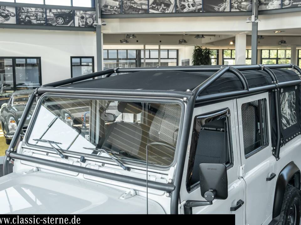 Image 9/15 de Land Rover Defender 110 (2004)