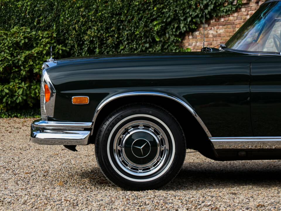 Afbeelding 24/50 van Mercedes-Benz 280 SE (1969)