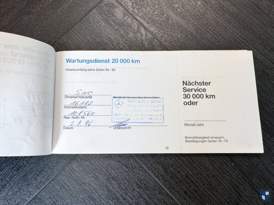 Immagine 51/100 di Mercedes-Benz 190 E 2.3 (1992)